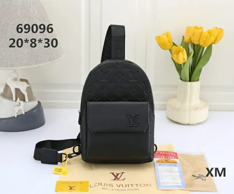 louis vuitton mini sac a main pour homme s_12647b3